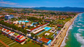 Risus Beach Resort Hotel